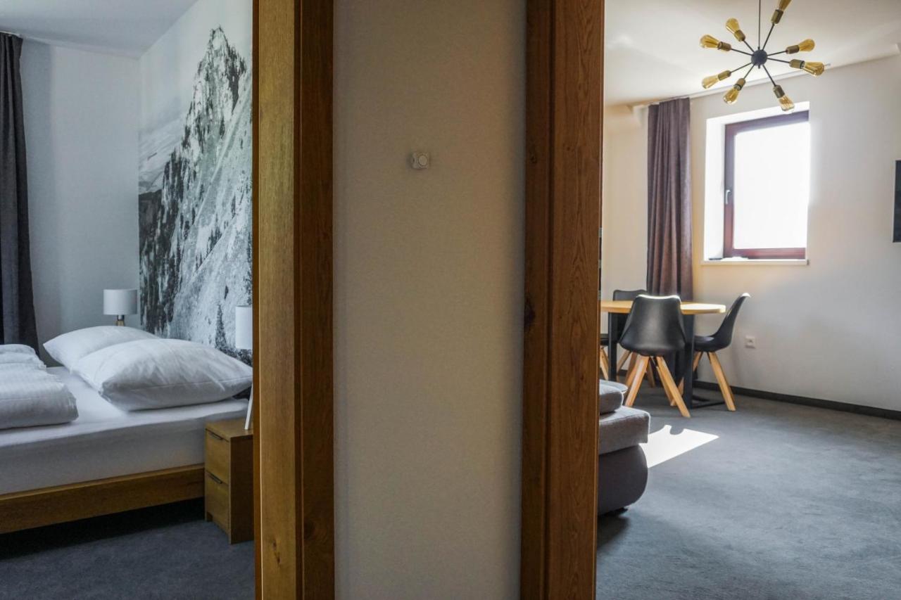 Apartmany Sport & Ski Valca Bagian luar foto