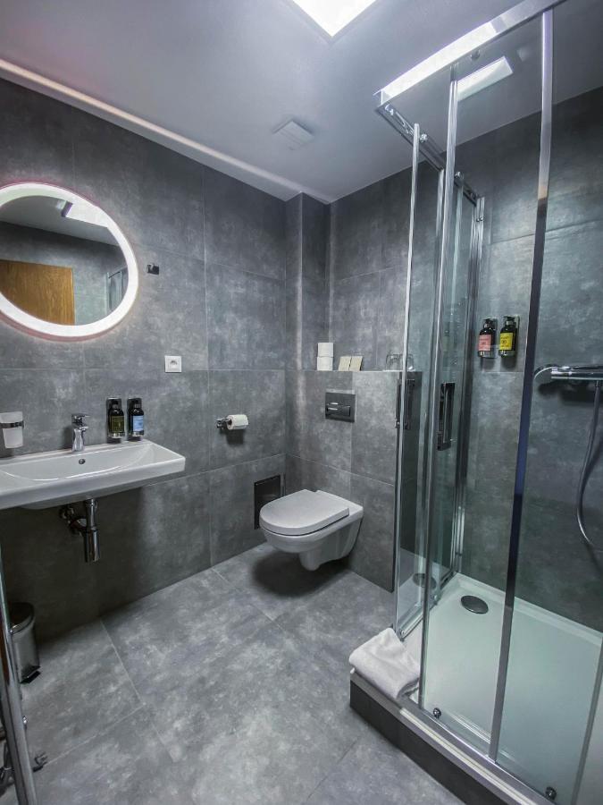 Apartmany Sport & Ski Valca Bagian luar foto
