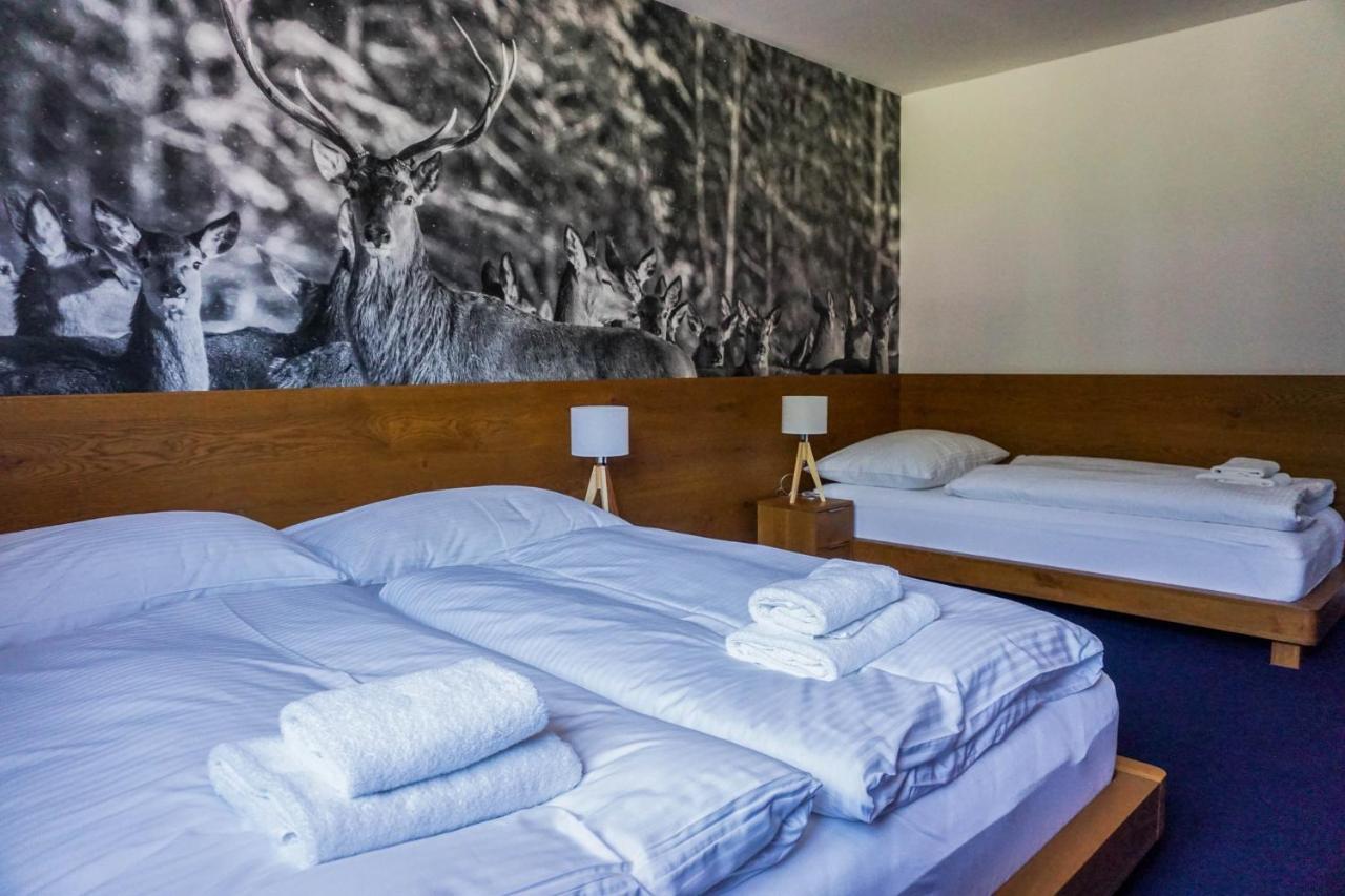 Apartmany Sport & Ski Valca Bagian luar foto