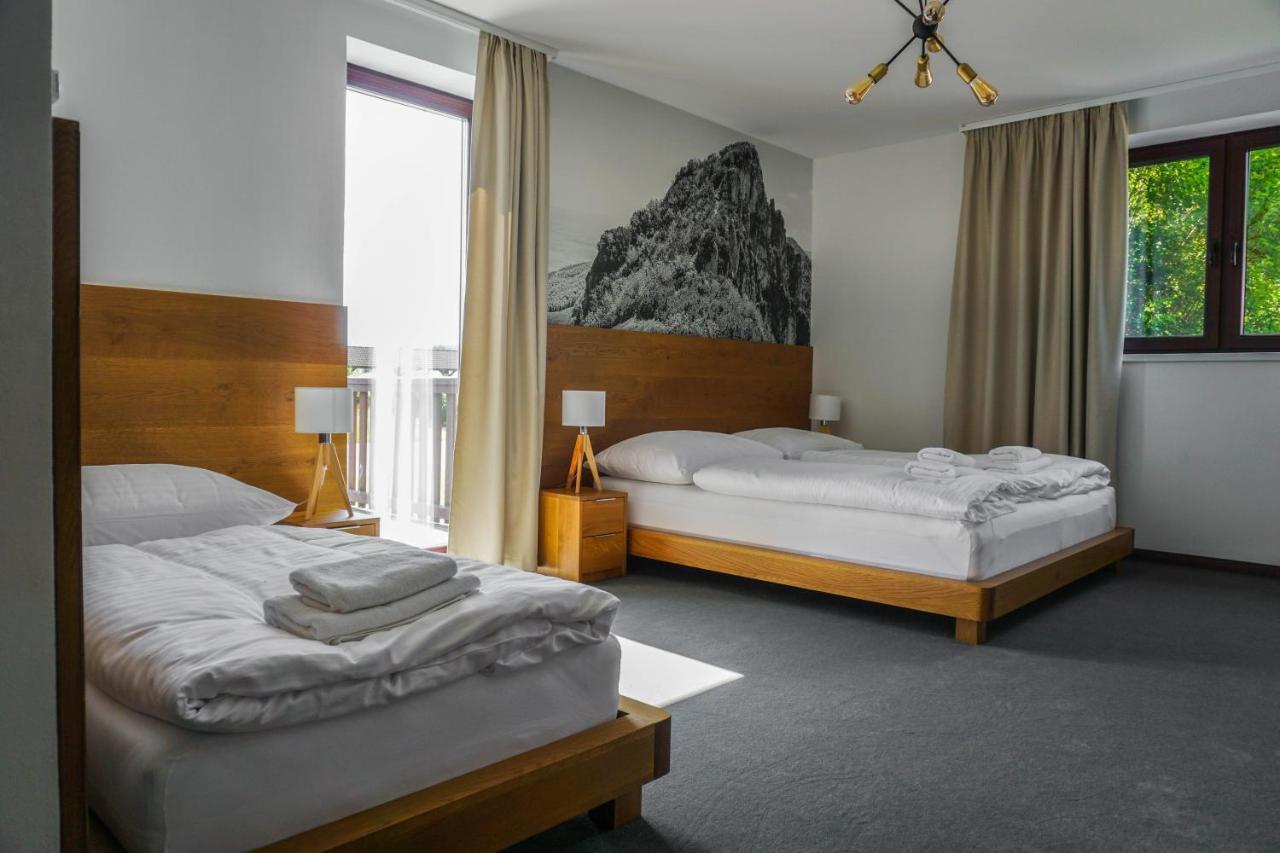 Apartmany Sport & Ski Valca Bagian luar foto