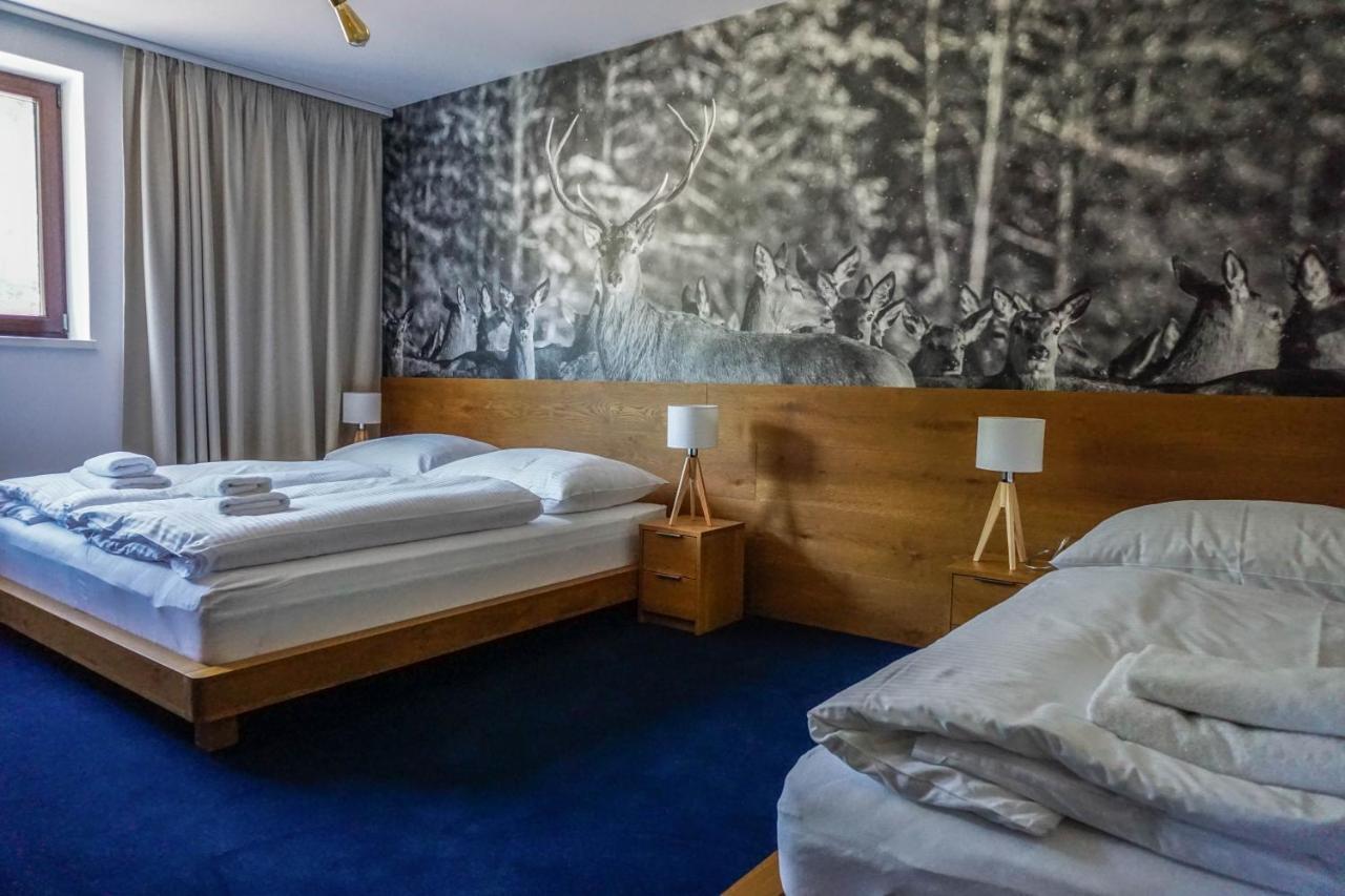 Apartmany Sport & Ski Valca Bagian luar foto